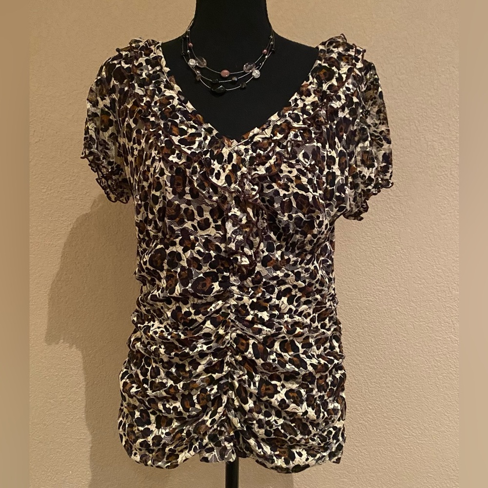 AB studio ladies animal print top size XL